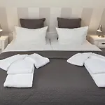 Holte Hueues 아파트 *